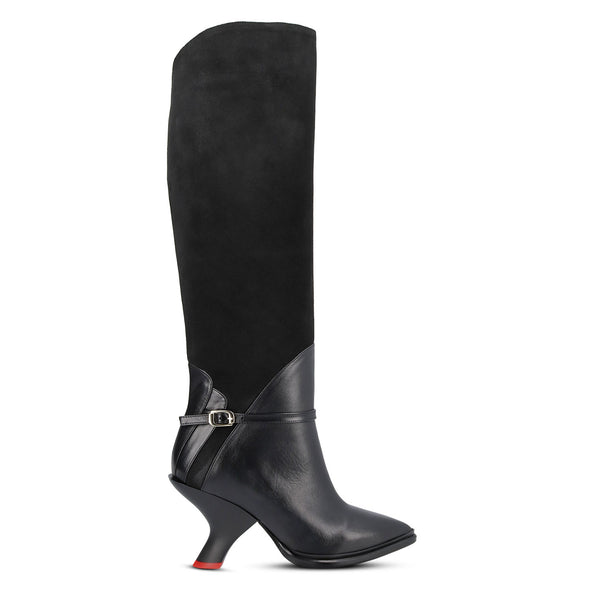 Leaning Opera Boot Black