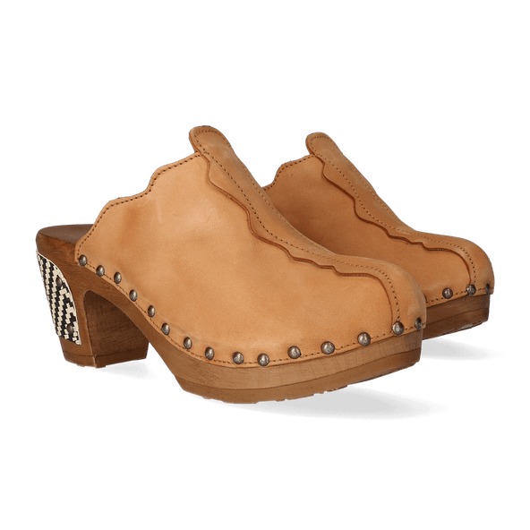 Knock On Wood Dames Clogs Cuoio